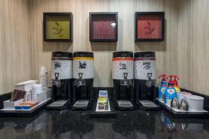 班戈汉普顿酒店的咖啡和沏茶工具