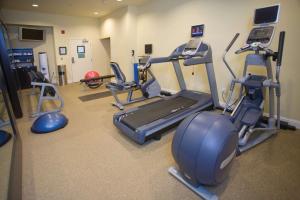 Fitnesscentret og/eller fitnessfaciliteterne på DoubleTree by Hilton Napa Valley - American Canyon