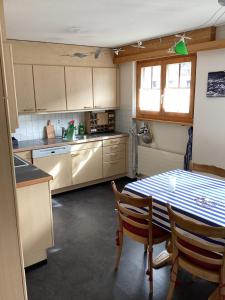 Fotografie z fotogalerie ubytování 4 1/2 Zi Whg in Saas GR v destinaci Saas