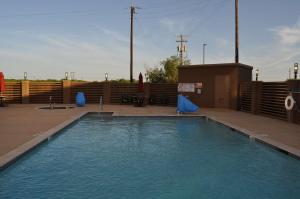 Bazén v ubytování Hampton Inn Pleasanton nebo v jeho okolí