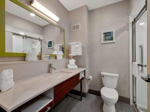 Vannituba majutusasutuses Hampton Inn and Suites Lufkin