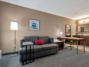 Istumisnurk majutusasutuses Hampton Inn and Suites Lufkin