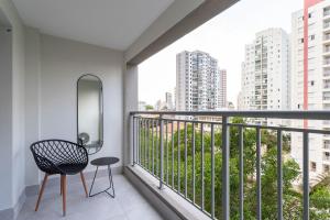 Uma varanda ou terraço em Charlie Hotel Atmosfera Paulista