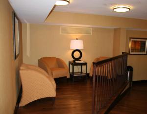 Posezení v ubytování Hampton Inn Dalton