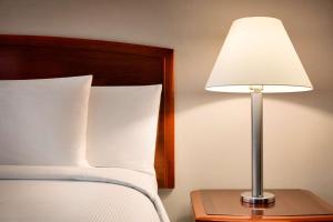 Letto o letti in una camera di Hilton Colon Quito Hotel