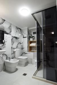 Koupelna v ubytování Guesthouse Çani