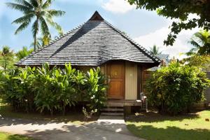 Hilton Moorea Lagoon Resort & Spa外面的花园