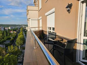 Μπαλκόνι ή βεράντα στο Apartment Dendrarium Residence