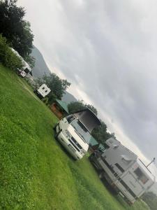 Mynd úr myndasafni af Konaci Očeva Zemlja Vikendica i Bungalovi í Mojkovac