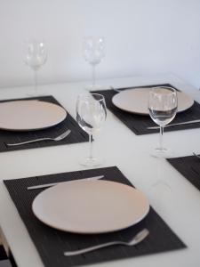 Fotografie z fotogalerie ubytování Stylish 2 bedroom apartment in the heart of Epsom town centre v destinaci Epsom