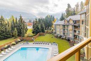 Bazén v ubytování Cascade Lodge by Elevate Vacations nebo v jeho okolí