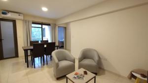 Gallery image of Vid_y_Olivo. Cómodo departamento en el centro de Maipú in Maipú