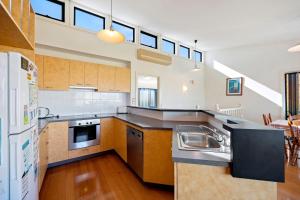 Dapur atau dapur kecil di Picture Perfect on Pier