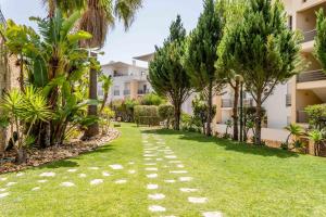 Κήπος έξω από το SeaViewSunset - Encosta da Orada