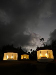 Budova, kde se the luxury tent nachází