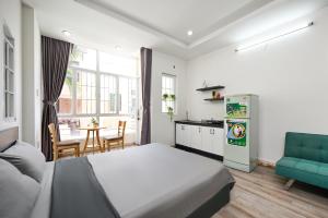 Kuchyň nebo kuchyňský kout v ubytování Cali Homestay