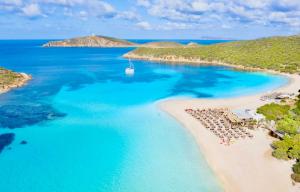 Příroda nedaleko aparthotelu + 15 fotografií