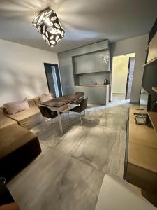 A seating area at Botabara Del Mar Boutique