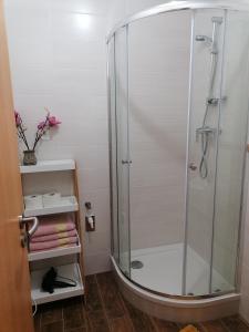 Kúpeľňa v ubytovaní Apartman 26 Mymara