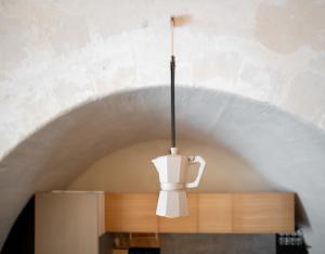 Příslušenství pro přípravu čaje a kávy v ubytování Casa MATERiA