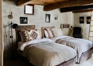 Ένα ή περισσότερα κρεβάτια σε δωμάτιο στο Chalet mountain and dog friendly hot tub +3 φωτογραφίες