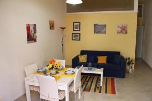 Φωτογραφία από το άλμπουμ του Francesco Apartment σε Talavà +21 φωτογραφίες