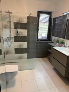 Paloznak Lux Apartmanház 8229 Paloznak, Deák Ferenc utca kép - 2