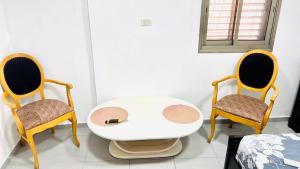 Gallery image of КВАРТИРА ДЛЯ ОТДЫХА! in Haifa +1 photo