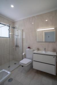 Ένα μπάνιο στο Coco Tangalla Villa +11 φωτογραφίες