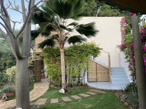 Gallery image of Le Jardin Exotique Hotel in Diego Suarez