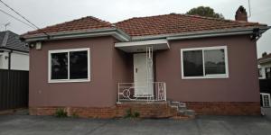 Το κτήριο όπου στεγάζεται  ο ξενώνας