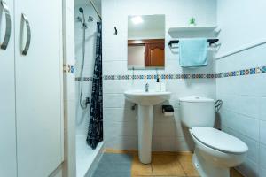 Koupelna v ubytování El Secreto del Norte + 30 fotografií