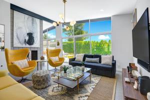 Televisyen dan/atau pusat hiburan di The Brentwood - Meredith Lodging