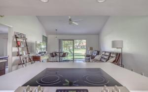 Gallery image of PS674 - East Island - Alice Lodging in Palm Desert