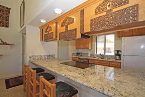 Dapur atau dapur kecil di PS709 - Morning Fairway - Meredith Lodging