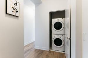 Bilde i galleriet til Cozy & Contemporary Suite - Easy Access to Everything i Richmond Hill