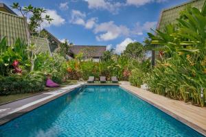Bazén v ubytování Le Cielo Resort Umalas by Maviba nebo v jeho okolí