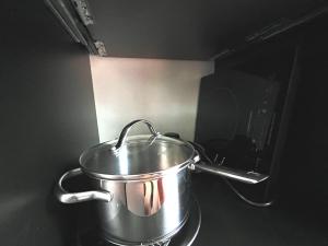 Kuchyň nebo kuchyňský kout v ubytování Reborn Cabins