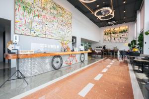 Restaurace v ubytování Tour De Phuket Hotel - SHA Plus