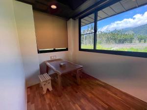 Pemandangan gunung umum atau pemandangan gunung yang diambil dari homestay