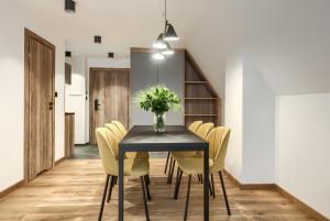 Fotografie z fotogalerie ubytování Szlakami 5 Dolin - apartamenty obok Doliny Strążyskiej - sauna i parking GRATIS! v Zakopaném