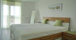 Postel nebo postele na pokoji v ubytování Ferienwohnung de Twargbutt