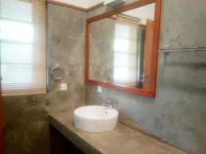Bagno di KayJay Palms
