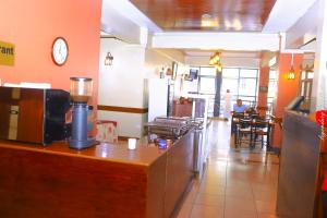 Restoran või mõni muu söögikoht majutusasutuses Jamia Central Hotel