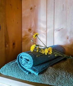 Postel nebo postele na pokoji v ubytování Safari Tent M - Camping Belle-Vue