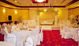 Posezení v ubytování Al Bustan Centre & Residence