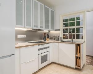 A kitchen or kitchenette at Los Gigantes apartamento de 3 habitaciones