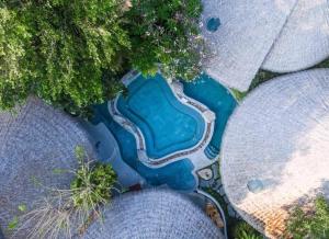 Bazén v ubytování Kundala Beach Resort Hua Hin nebo v jeho okolí