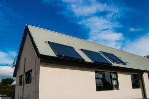 Imagen de la galería de Amabwe Guesthouse, en Grahamstown