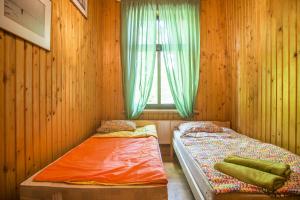 Postel nebo postele na pokoji v ubytování Green Jurmala Hostel